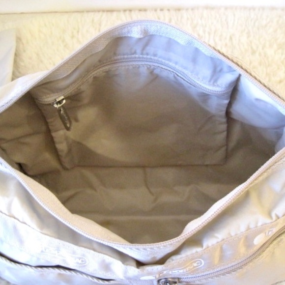 LeSportsac Heritage Deluxe Shoulder Satchel Crossbody Bag - Picture 5 of 8